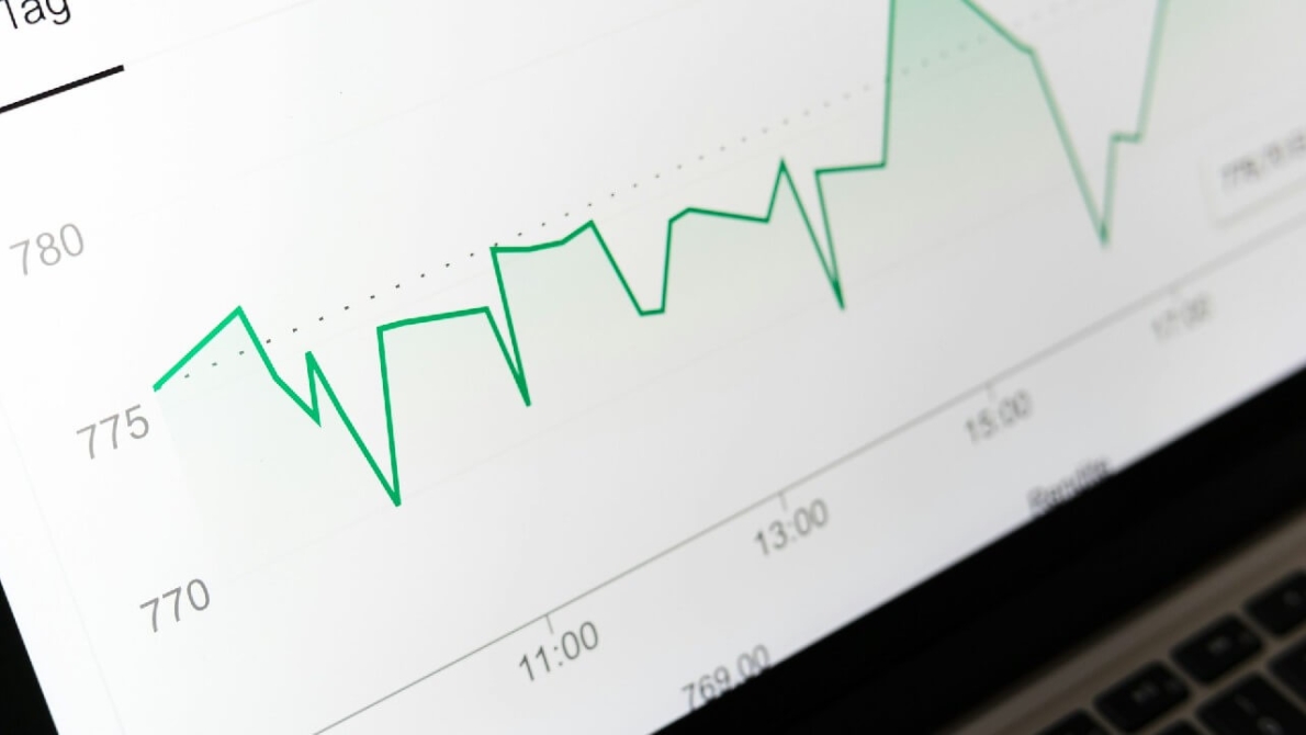 The best investment strategies for beginners in 2025